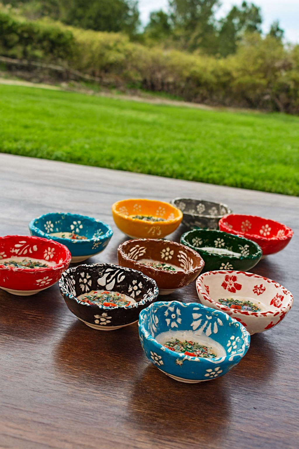 Kütahya Serisi Çini Motifli 12’li Seramik Çerezlik & Sosluk Kase Seti | Kahvaltı ve Sunumluk - Görsel 2