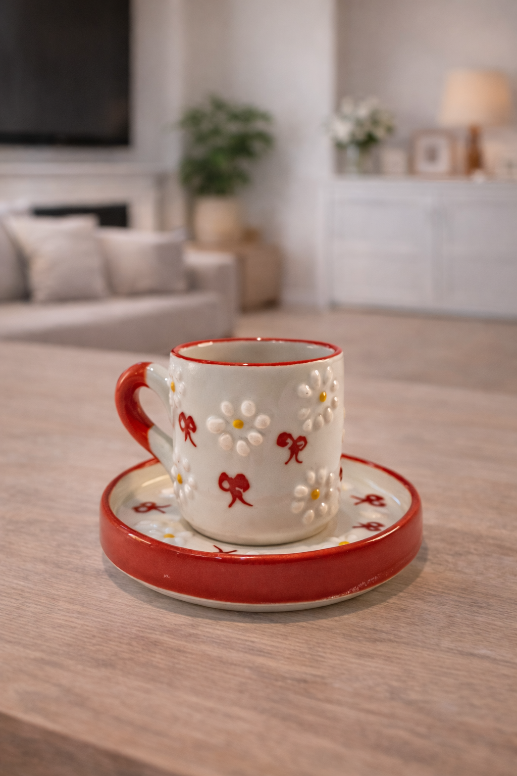 Kurdele Detaylı Kalp Desenli Seramik Türk Kahvesi Fincan Takımı