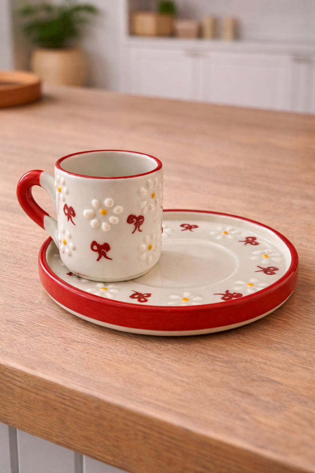 Kurdele Detaylı Kalp Desenli Seramik Türk Kahvesi Fincan Takımı - Görsel 2