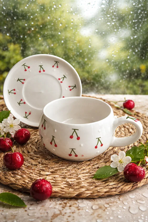 Özel Tasarım Kiraz Desenli Seramik Kupa ve Tabak Takımı – Handmade Mug - Görsel 4