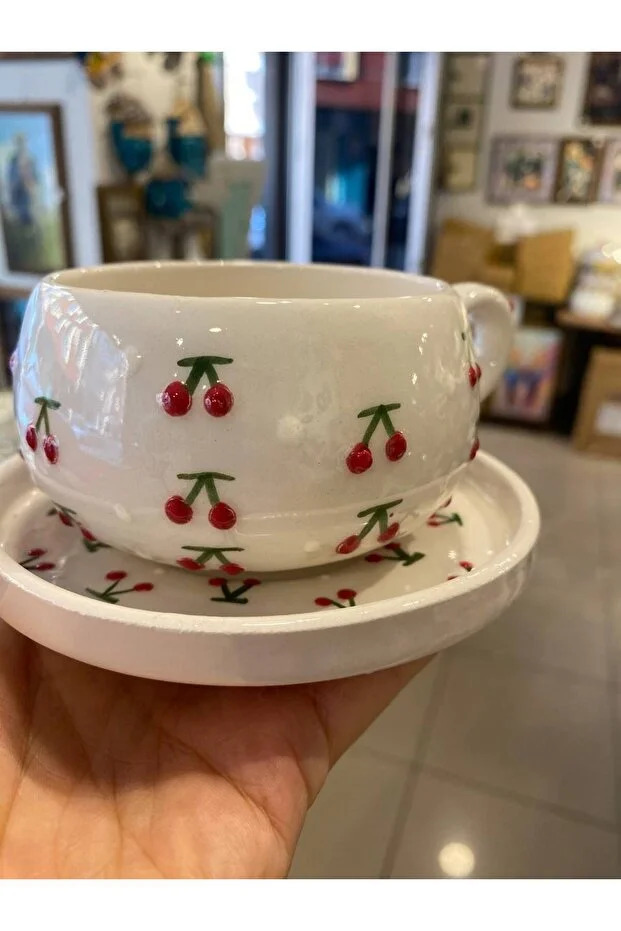 Kiraz Desenli 2’li El Yapımı Seramik Kupa Seti – Kahve, Espresso & Çay Kupası - Görsel 2